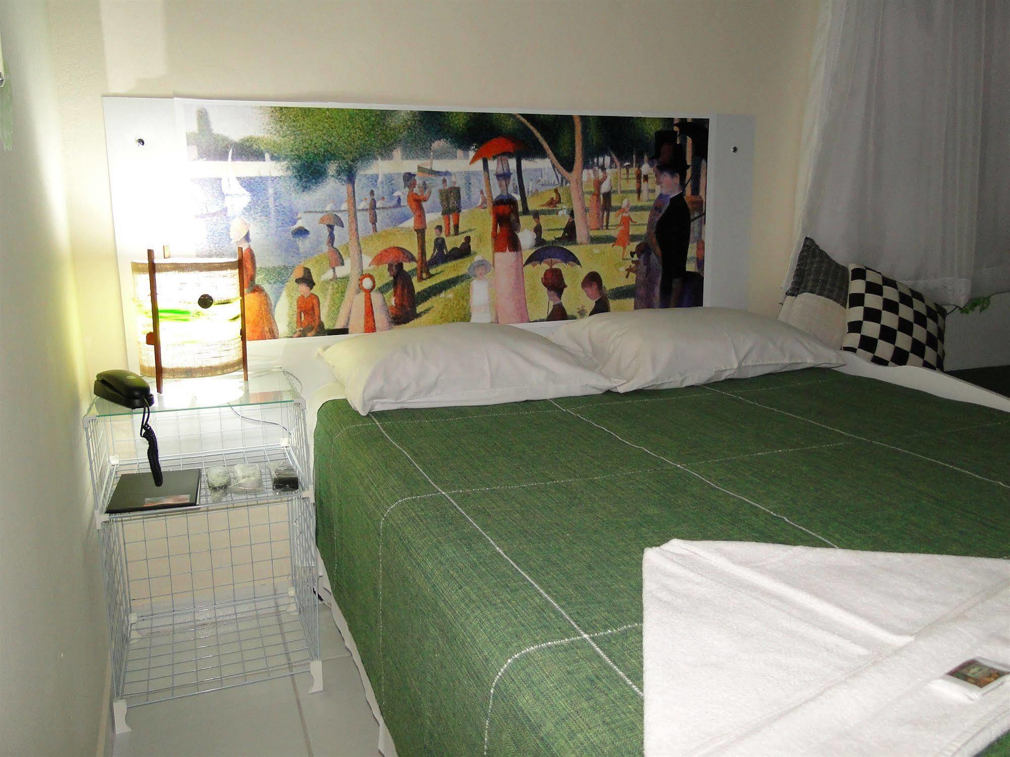 Recanto Domus Inn 2*